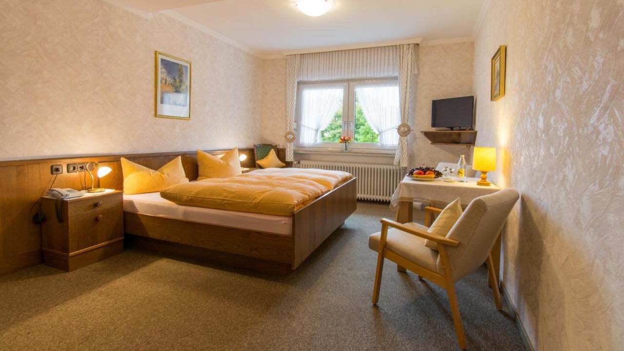 Landhotel Gasthof Zur Post Langewiese Room photo
